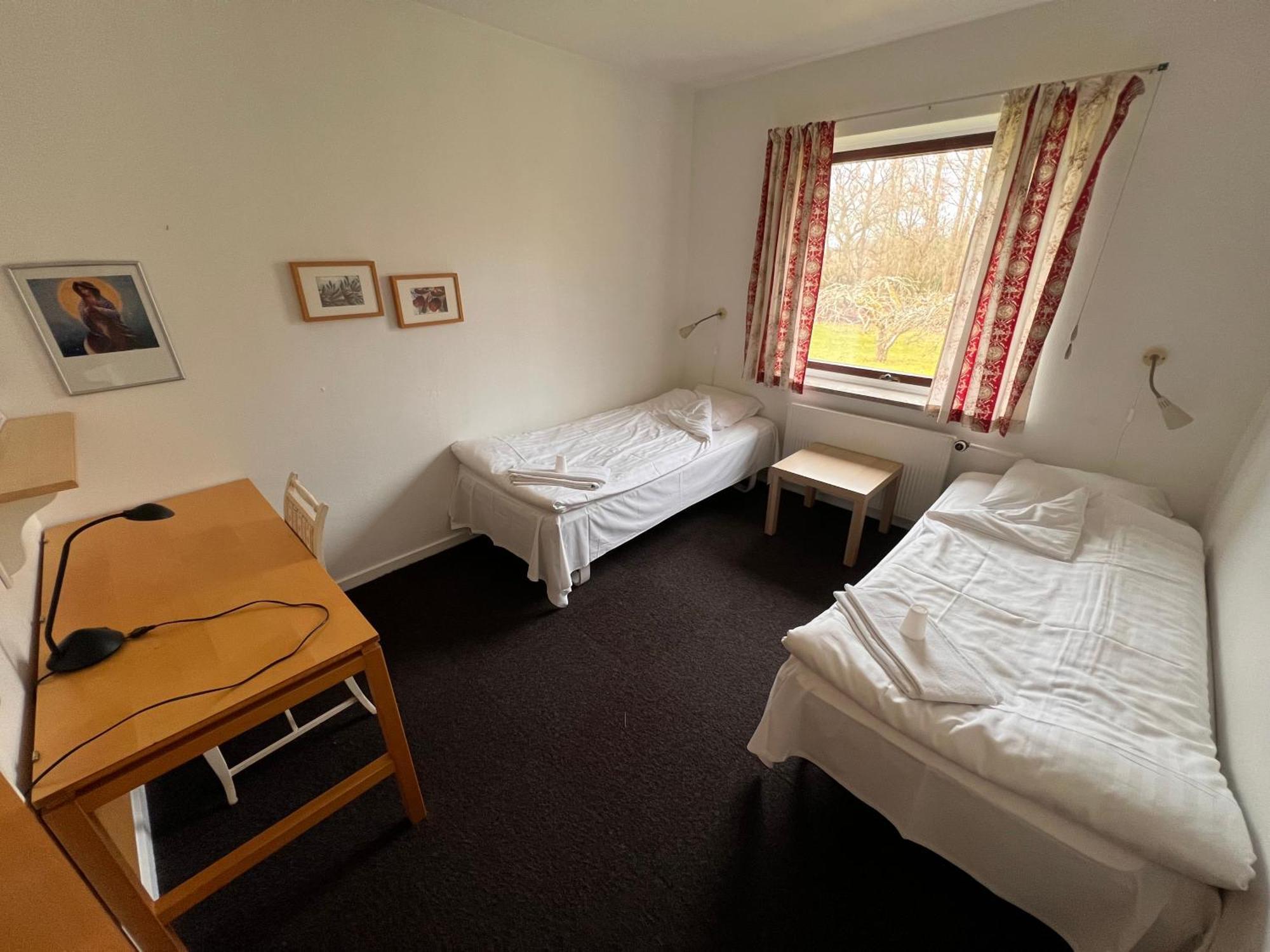 Emmaus Hostel Haslev エクステリア 写真