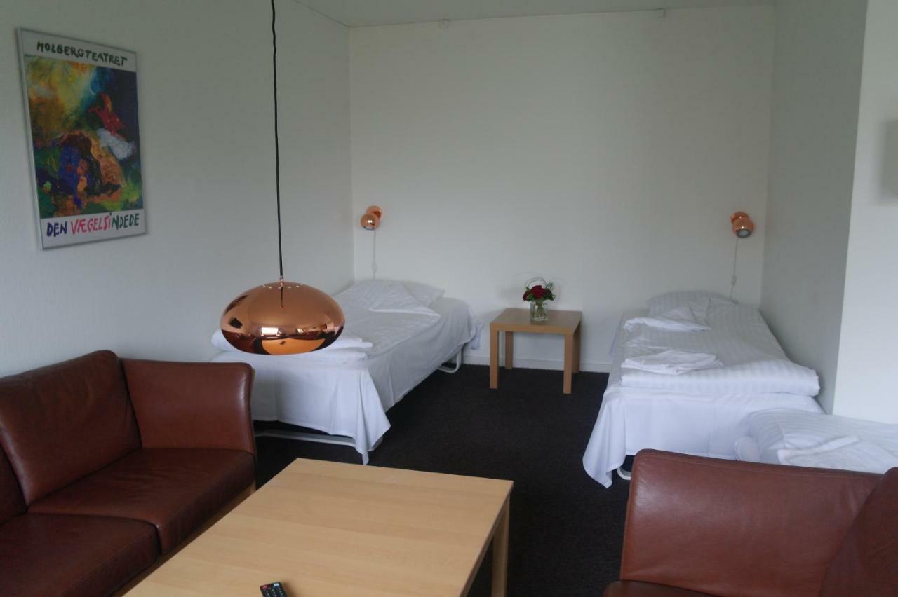 Emmaus Hostel Haslev エクステリア 写真